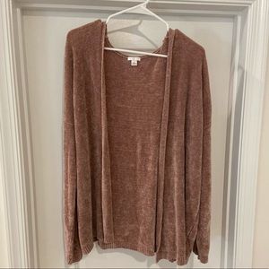 Beautiful, Cozy BP mauve colored cardigan